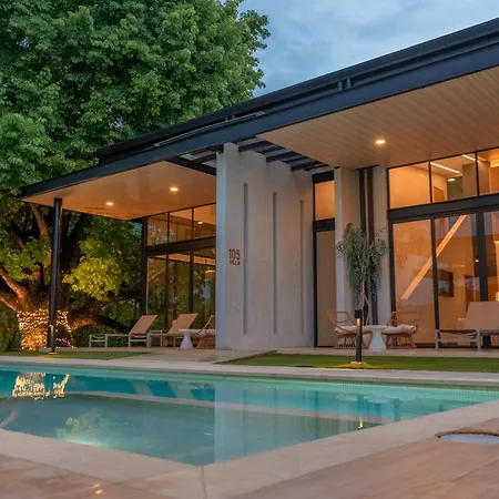 Epic Tamarindo Boutique Hotel