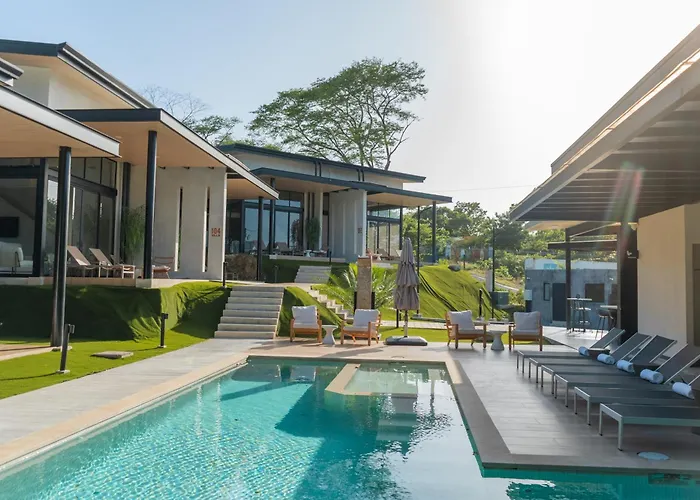 Epic Boutique Tamarindo